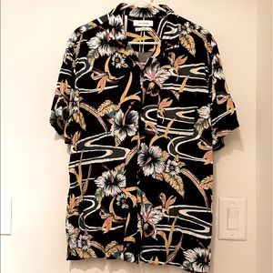 Urban Outfitters Hawaiian shirt